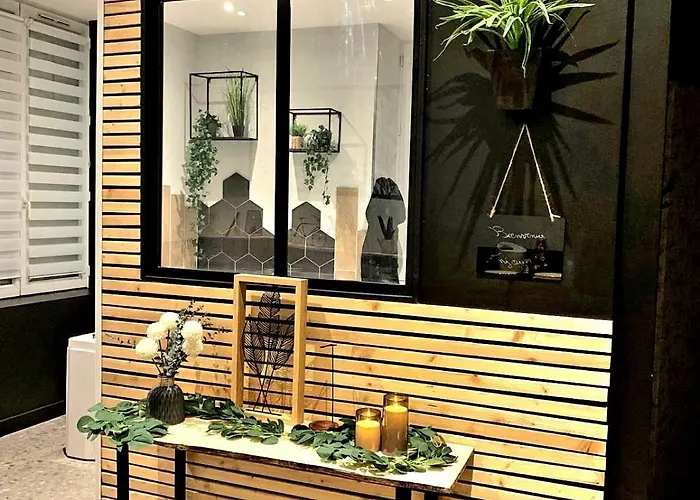 Room, La Douce Angevine Apartmán